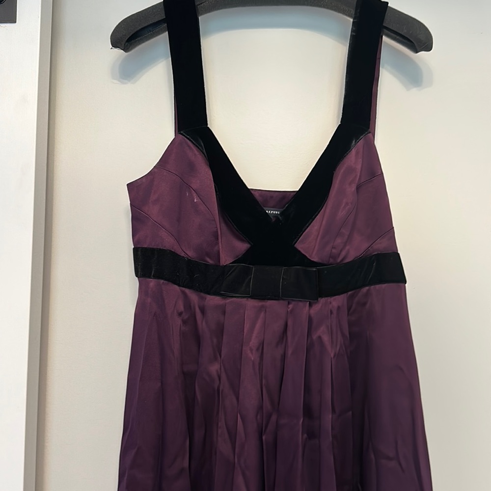 Banana Republic - Silk & Velvet Slip Dress. Size 10.